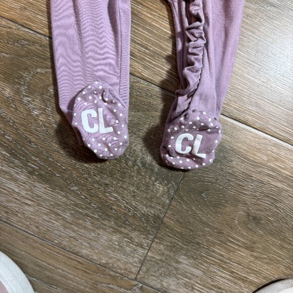 Caden Lane baby girls zipper footie sleeper made with bamboo mauve  6-9 months - Picture 2 of 8